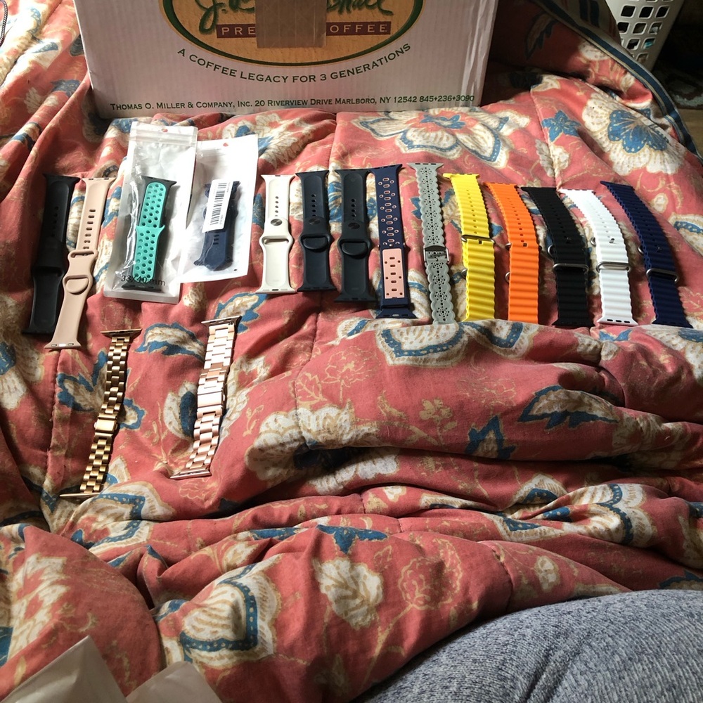 Apple Watch Bands Lot in Black, Pink, White, Navy, Yellow, Orange, Rose Gold